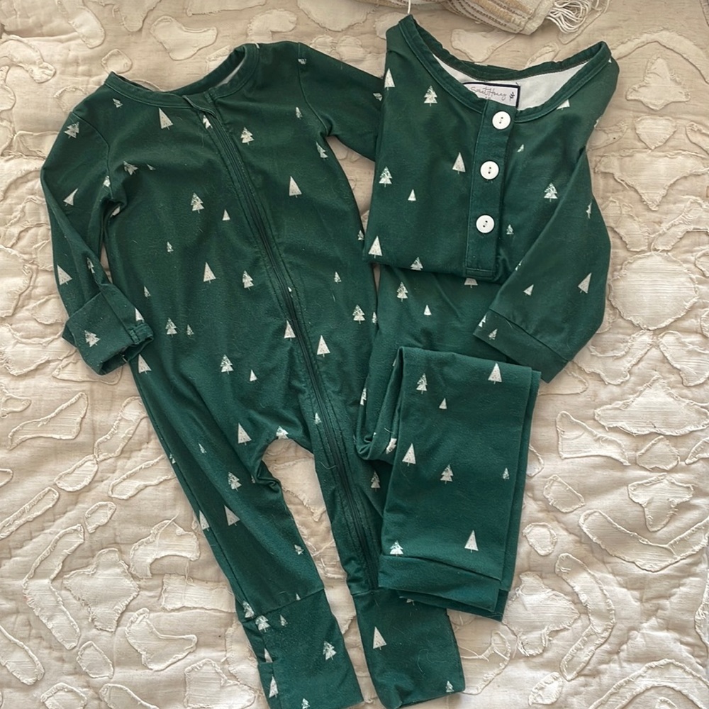 Sweethoney tree Christmas pajama